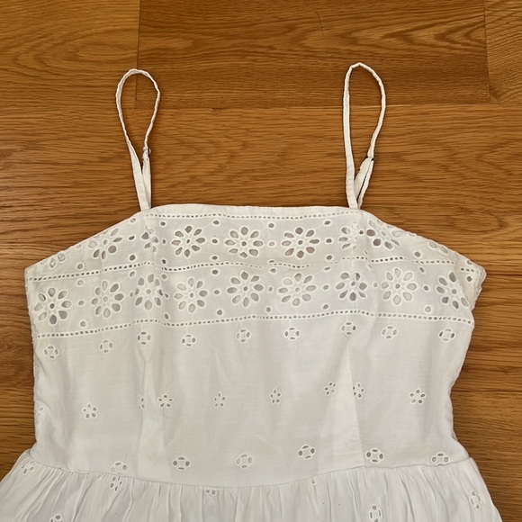 White cotton eyelet dress - Picture 2 of 6